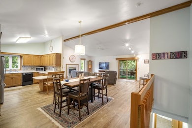 Dining Room/Kitchen