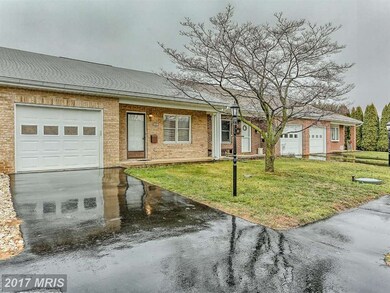 18008 Par Three Dr, Hagerstown, MD 21740 - photo 4