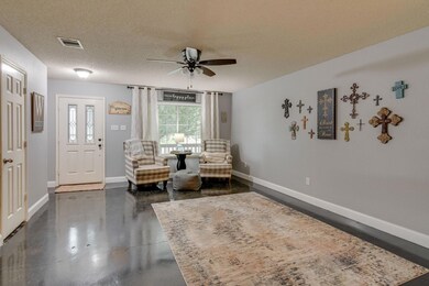 PRIVATE SITTING AREA AT FRONT ENTRANCE OF HOUSE!