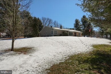 70 Phillip Dr, Kirkwood, PA 17536 - photo 3