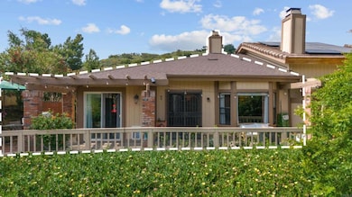 8505 Circle r Valley Ln, Escondido, CA 92026 - photo 3