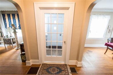 DOUBLE FRONT ENTRY W/ KEYPAD LOCK MECHANISM