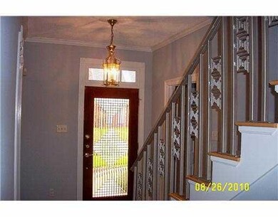 Foyer.