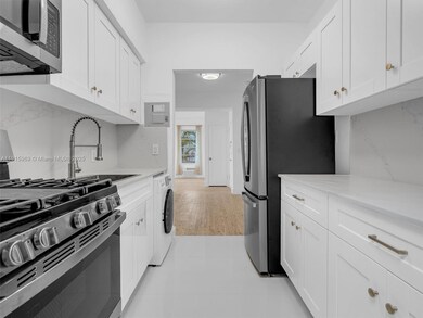 821 Jefferson Ave unit 2, Miami Beach, FL 33139 - photo 5