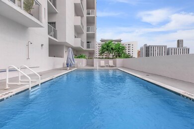 39 NW 7th Ave unit 405, Miami, FL 33128 - photo 7
