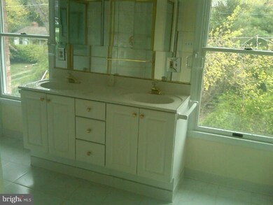 3 Hunt Ct unit 11, Middleburg, VA 20117 - photo 6