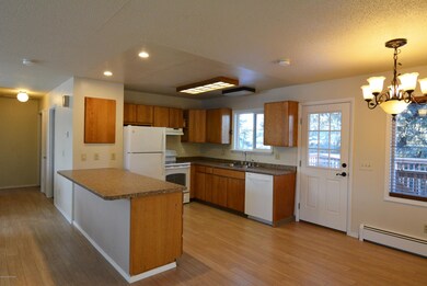 4822 Kupreanof St, Anchorage, AK 99507 - photo 3