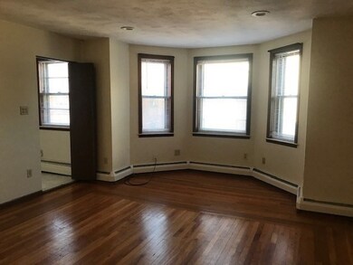 83 Elm St unit 3, Worcester, MA 01609 - photo 4