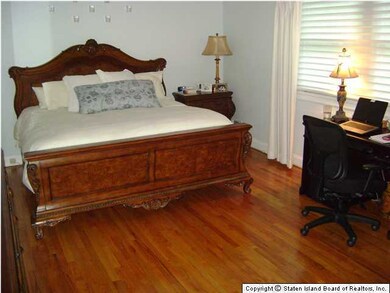 181 Maine Ave, Staten Island, NY 10314 - photo 5