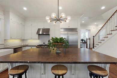 335 W 27th St, Houston, TX 77008 - photo 6