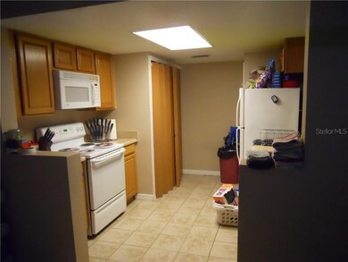 100 Washington Palm Loop, Davenport, FL 33897 - photo 3