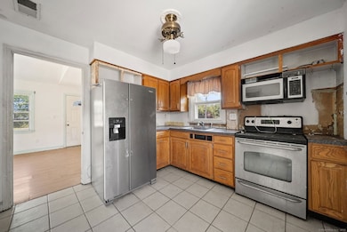 1820 Dean St, New Haven, CT 06512 - photo 4