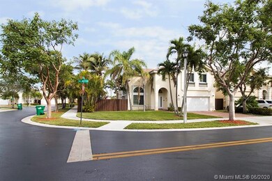 10981 NW 44th Terrace, Doral, FL 33178 - photo 2