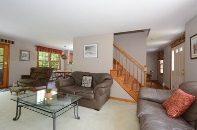 2 Proprietors Place, Rutland, MA 01543 - photo 3