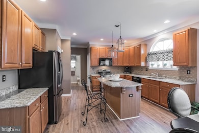 2266 Locust Dr, Lansdale, PA 19446 - photo 6