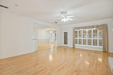 4007 Angelina Ct N, Granbury, TX 76049 - photo 3