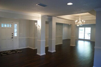 living/dining room