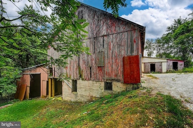 334 N Tannery Rd, Westminster, MD 21157 - photo 5