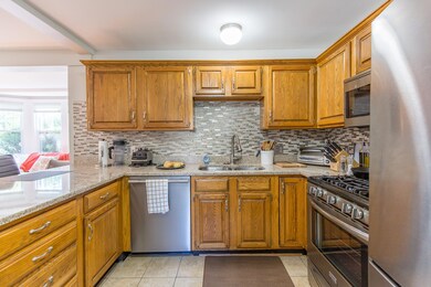 836 Washington Ave #11 Portland-8