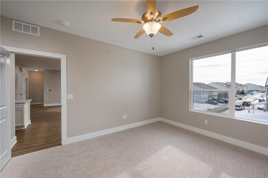 Aventura unit 312, West Des Moines, IA 50266 - photo 7