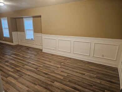 60 Amherst St unit B, Worcester, MA 01602 - photo 4