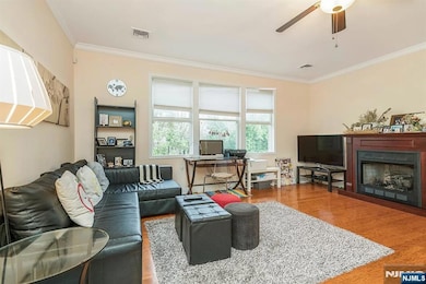 12 Hemlock Ln, Tenafly, NJ 07670 - photo 4