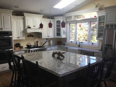 101 Murray Pond Rd, New London, NH 03257 - photo 4