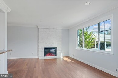 3514 Maple Ct, Falls Church, VA 22041 - photo 7