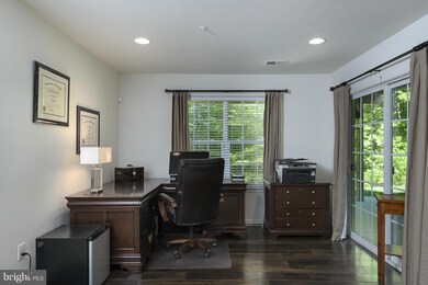 802 Emory Ct, Odenton, MD 21113 - photo 6