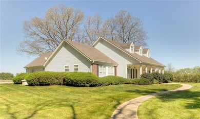 4133 Howard Gap Rd, Hendersonville, NC 28792 - photo 3