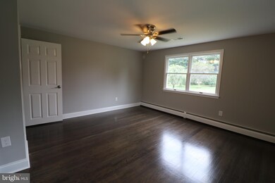 112 N Tamenend Ave, Doylestown, PA 18901 - photo 7