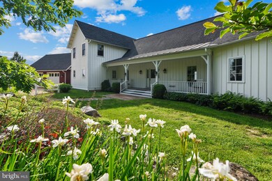 19304 Dodderidge Ct, Bluemont, VA 20135 - photo 2
