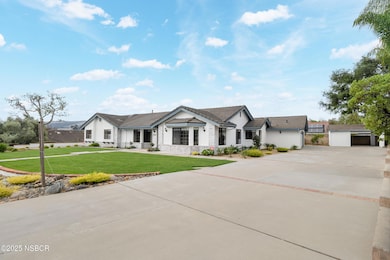 3_4695 blackstone ct-3