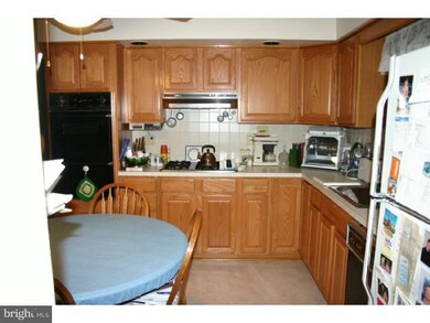 8 Leshin Ln, Hightstown, NJ 08520 - photo 6