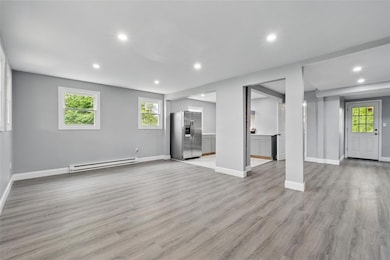 809 Broadway unit 9W, Ulster Park, NY 12487 - photo 6