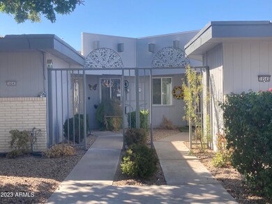 10541 W Ocotillo Dr, Sun City, AZ 85373 - photo 2