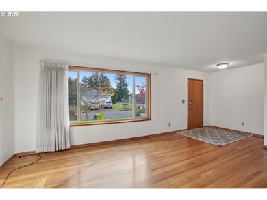 3425 SE 159th Ave, Portland, OR 97236 - photo 5