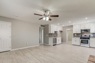 210 S Robson-15