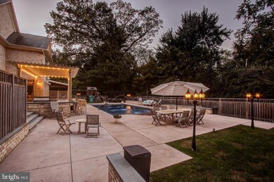 9216 Quintana Dr, Bethesda, MD 20817 - photo 5