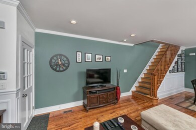218 S Robinson St, Baltimore, MD 21224 - photo 4