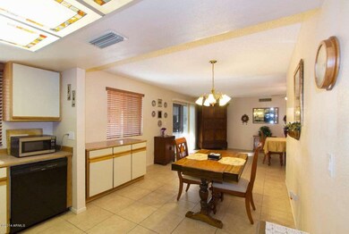 07 Kitchen Dining Great room