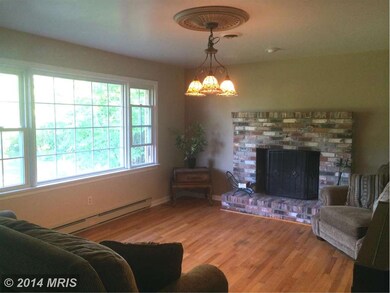10302 Ni River Dr, Spotsylvania, VA 22553 - photo 2