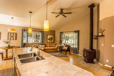 17295 Scaup Dr, Bend, OR 97707 - photo 5