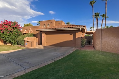 1125 E Tapatio Dr, Phoenix, AZ 85020 - photo 2