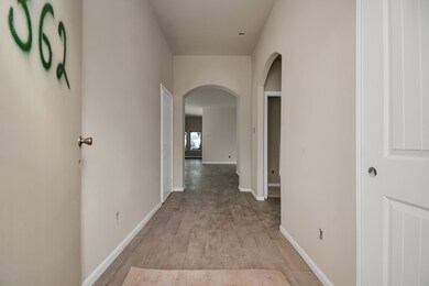 362 Selah Ct, Alvin, TX 77511 - photo 5