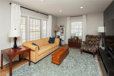 3405 50th St, Des Moines, IA 50310 - photo 4