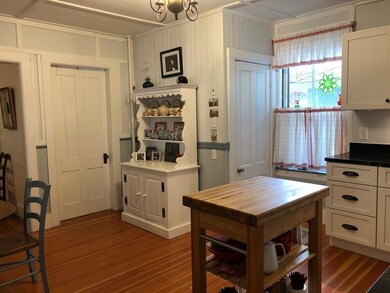 23 Myrtle St, Northampton, MA 01060 - photo 6