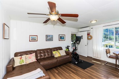 2404 Orchid St, Honolulu, HI 96816 - photo 2