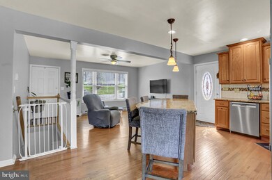 2715 Tattoo Dr, Chambersburg, PA 17202 - photo 6