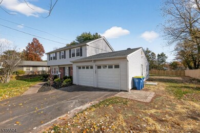 9 Larsen Rd, Somerset, NJ 08873 - photo 4